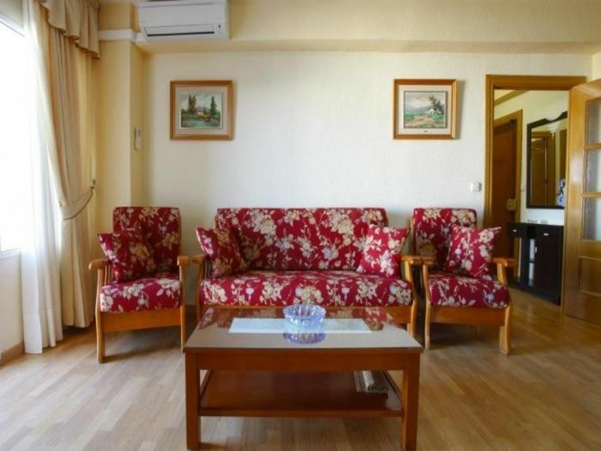 101395 3 Bedroom By Mo Apartment